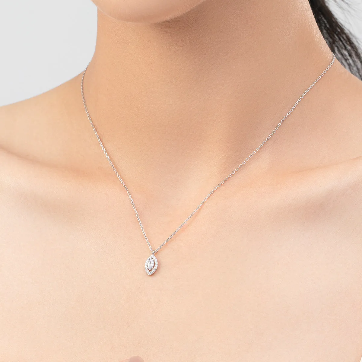 Versatile Sterling Silver Zircon Eye Necklace for Women's Fashion